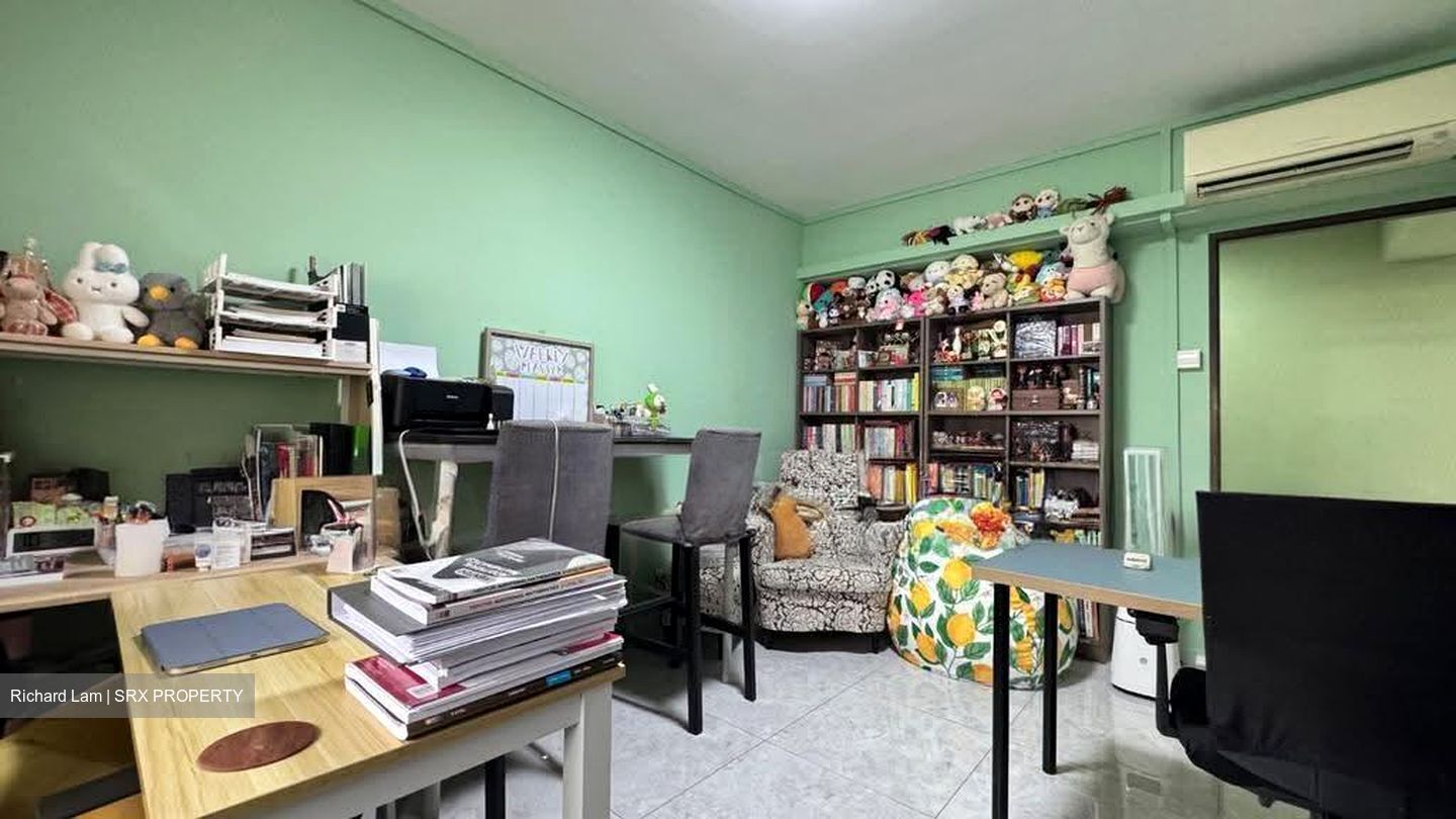 Blk 115 Ho Ching Road (Jurong West), HDB Executive #632424161